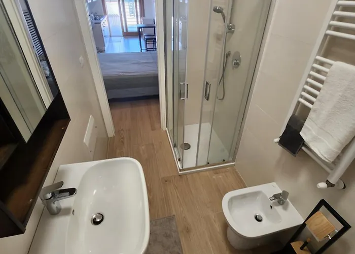 Loft 421 *