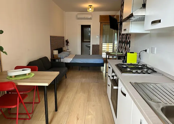 Loft 421 *